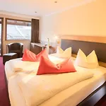 Bacharacher Hof 3*