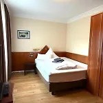 Otel Bacharacher Hof Bacharach